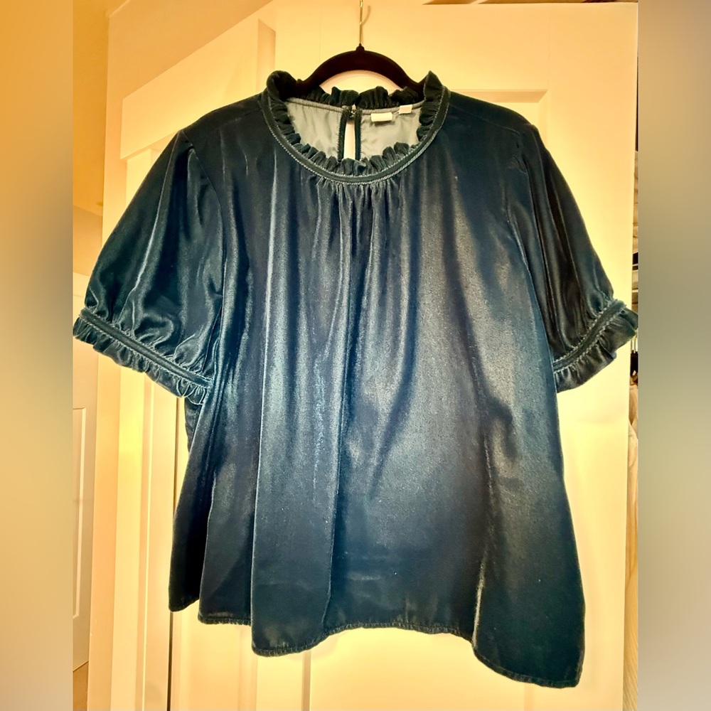 GAP Elegant Navy Blue Velvet Women's Top